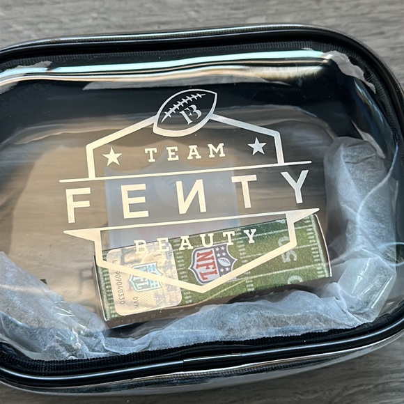 Fenty Beauty Accessories - Fenty Swag Belt Bag w Lip Gloss
